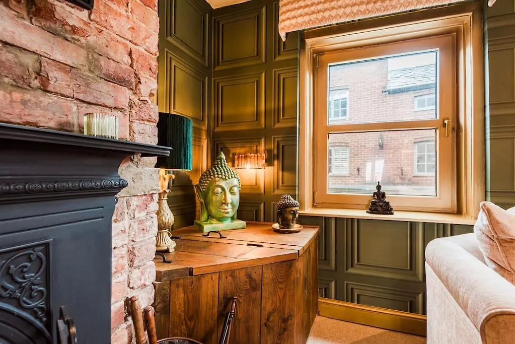 Knutsford Boutique Hideaway Apartment