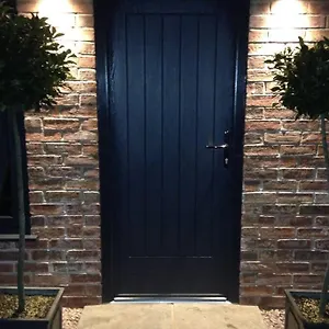 Luxury Coach House Next To Woodland In Knutsford